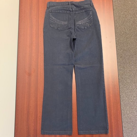 NYDJ High Waisted - Picture 5 of 10